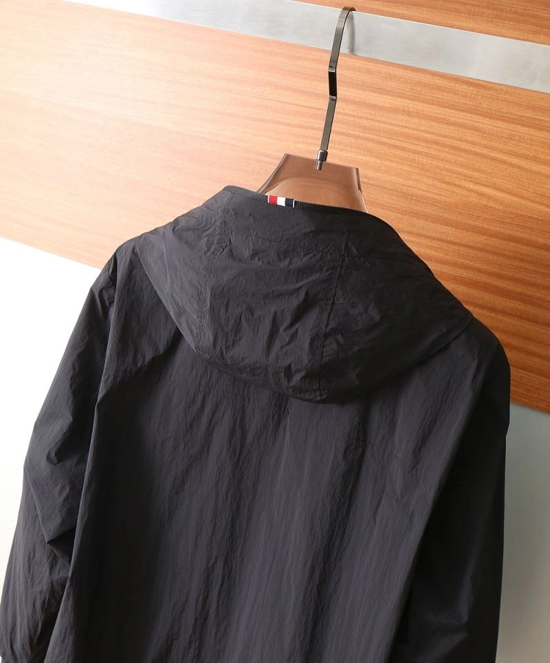 Soft Moncler Outwear 143439