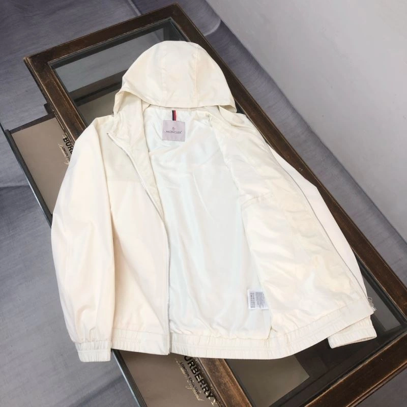Moncler Outwear Contemporary 143435