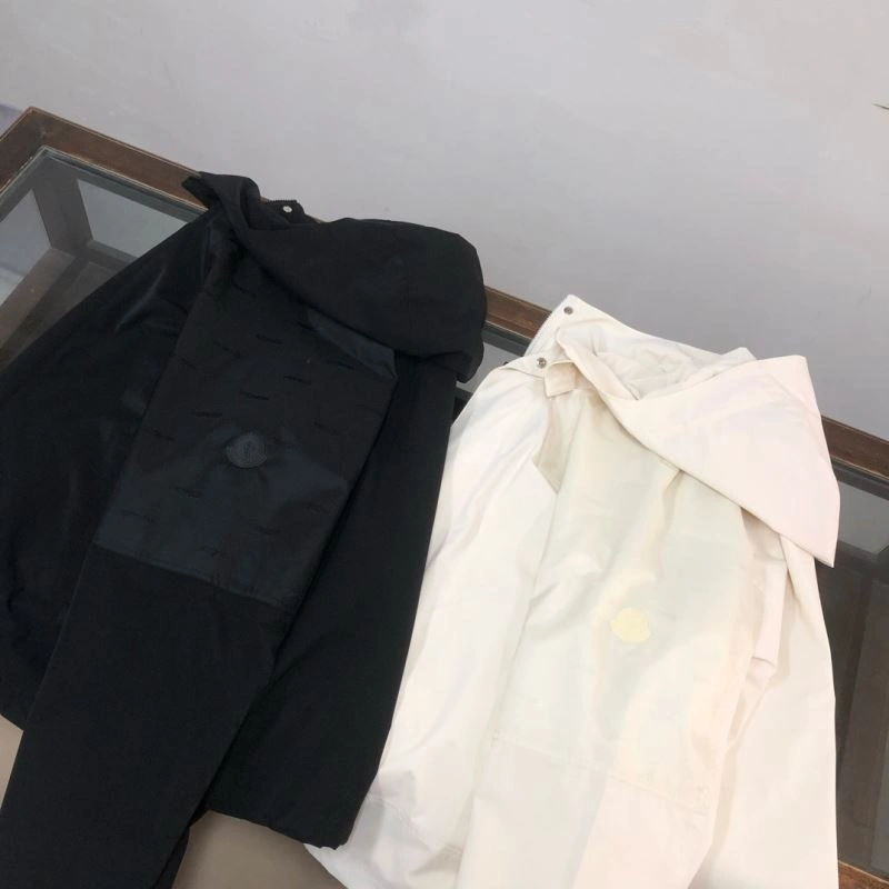 Moncler Outwear Attractive 143424
