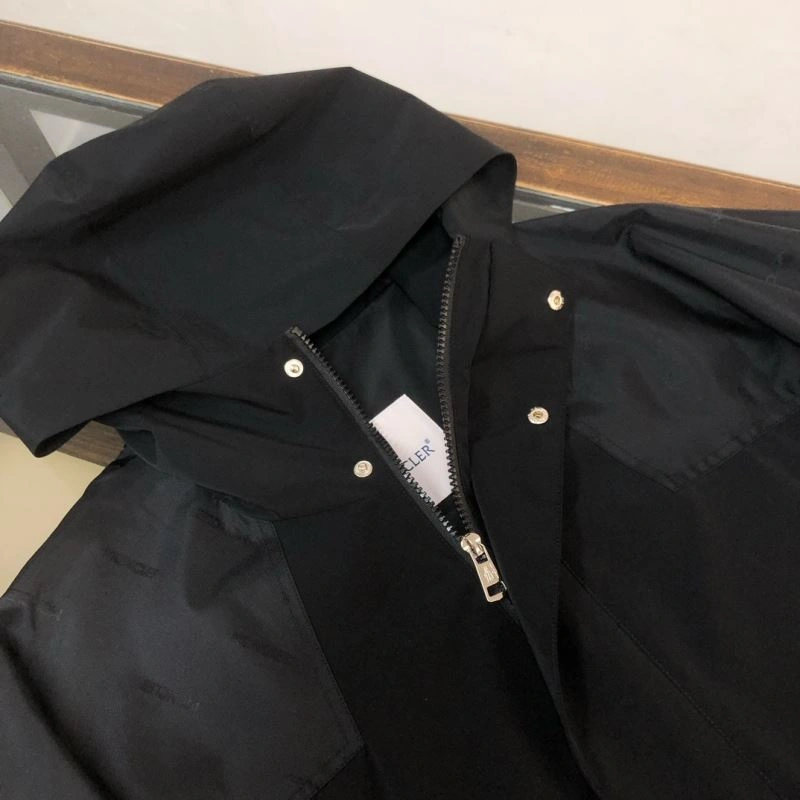 Moncler Outwear Attractive 143424