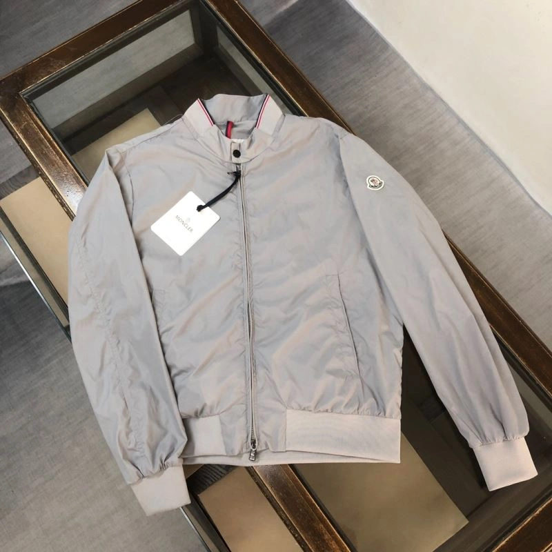 Moncler Outwear WellDesigned 143410