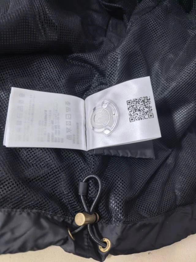 Moncler Outwear Modern 143412