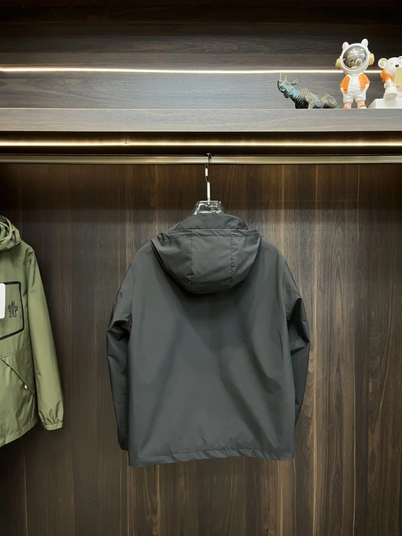 NewStyle Moncler Outwear 143423
