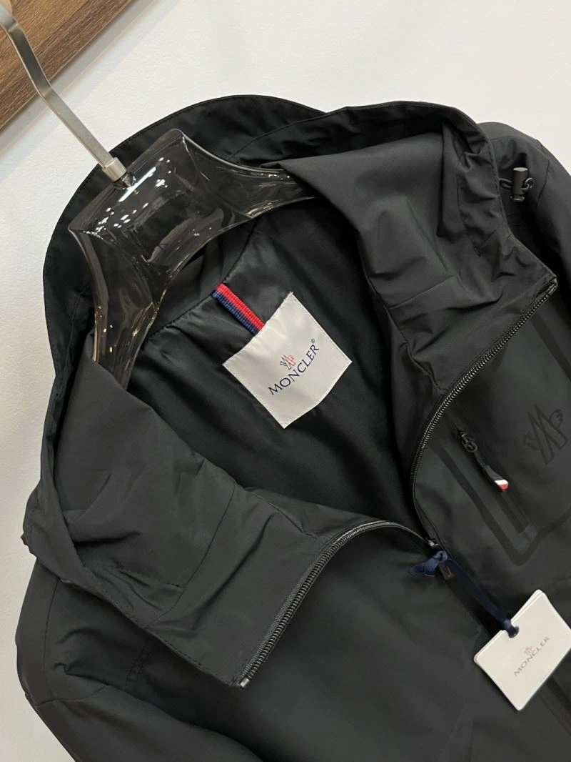 SmartChoice Moncler Outwear 143425
