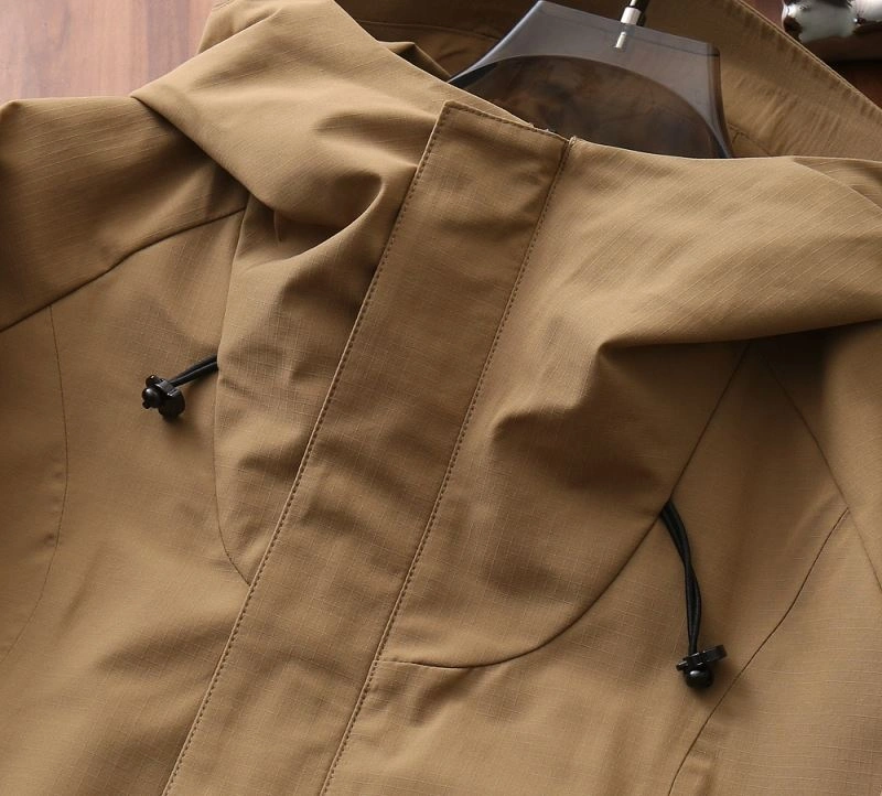 Unique Moncler Outwear 143422