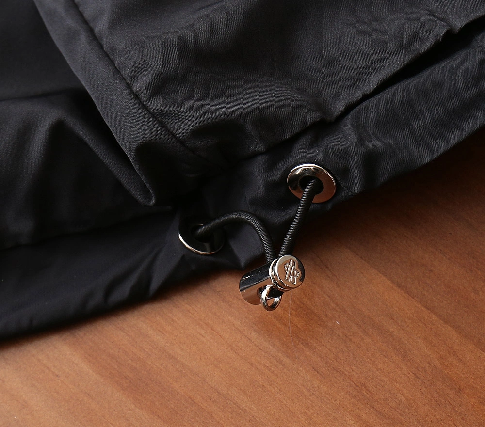 Comfortable Moncler Outwear 143433