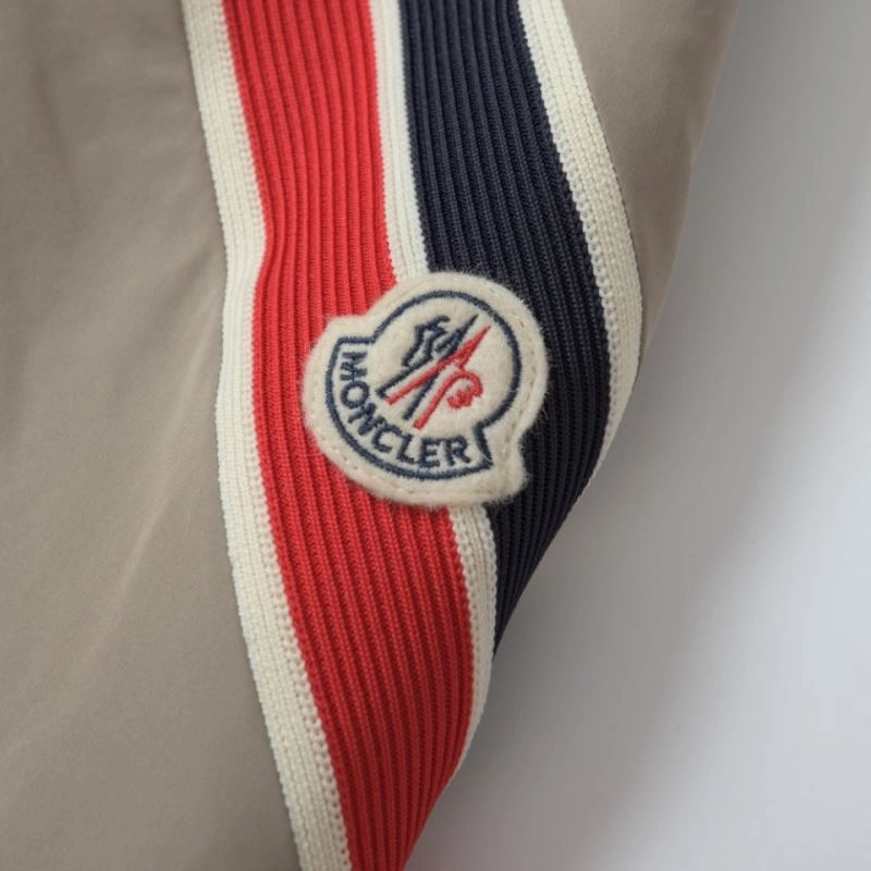 Timeless Moncler Outwear 143426