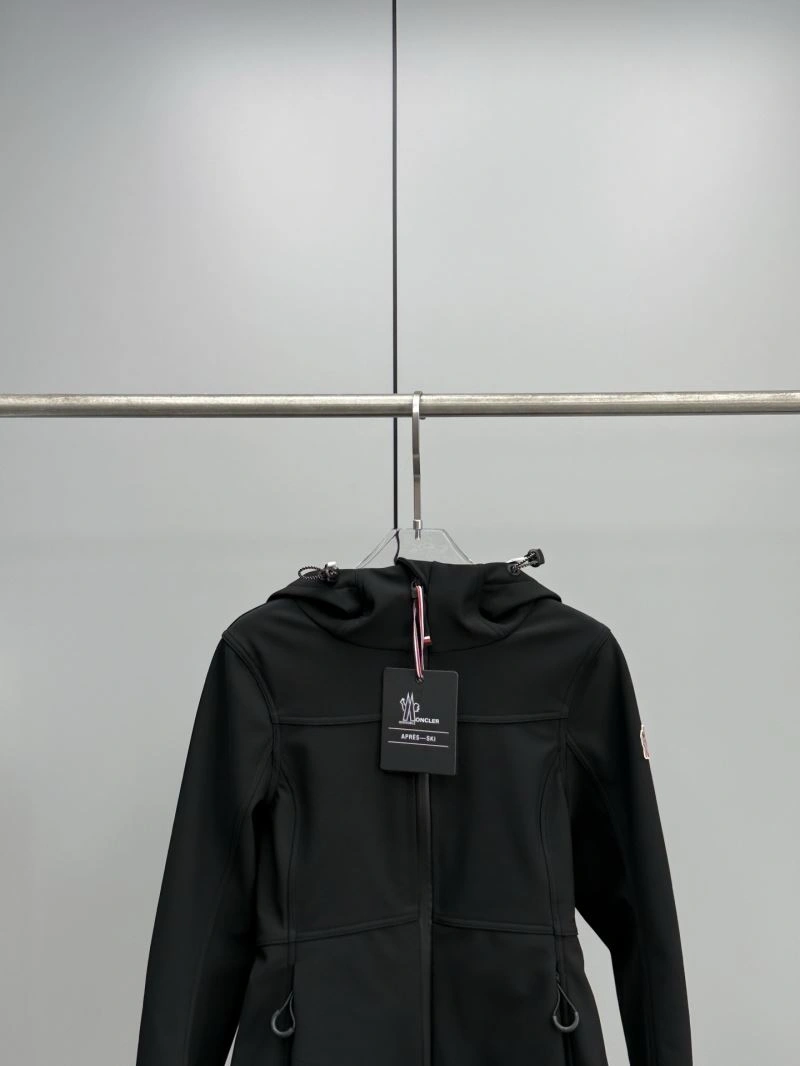 Youthful Moncler Outwear 143408