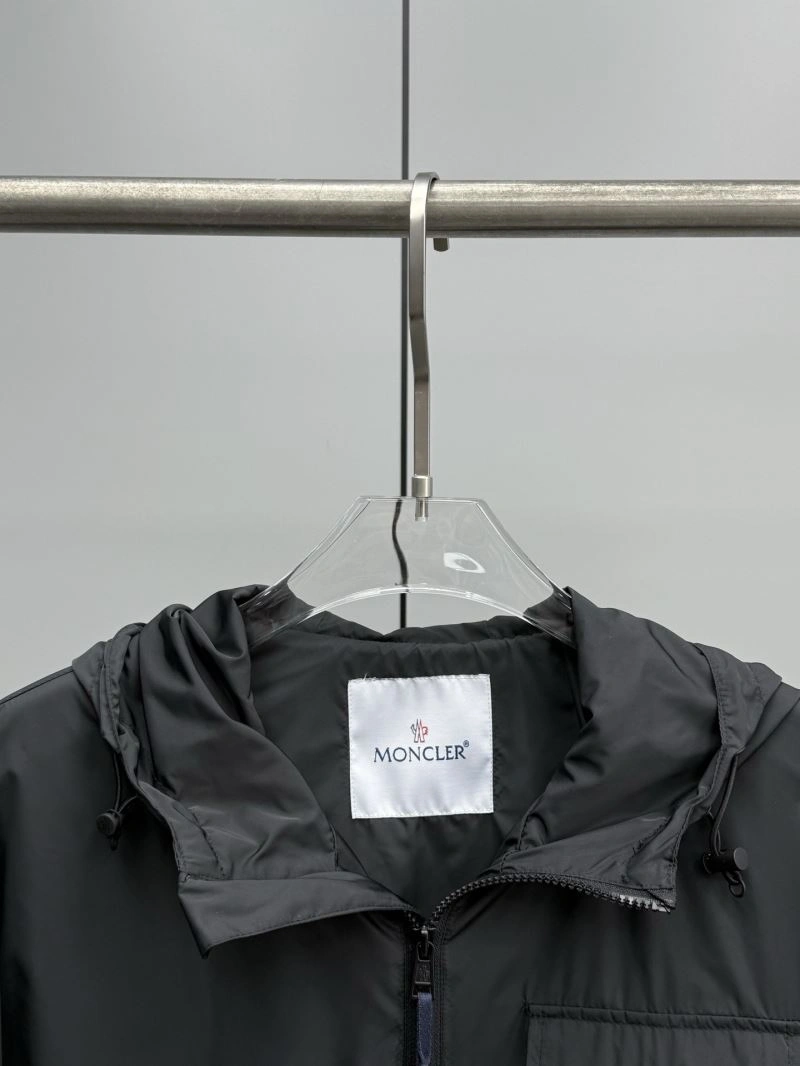 Original Moncler Outwear 143409