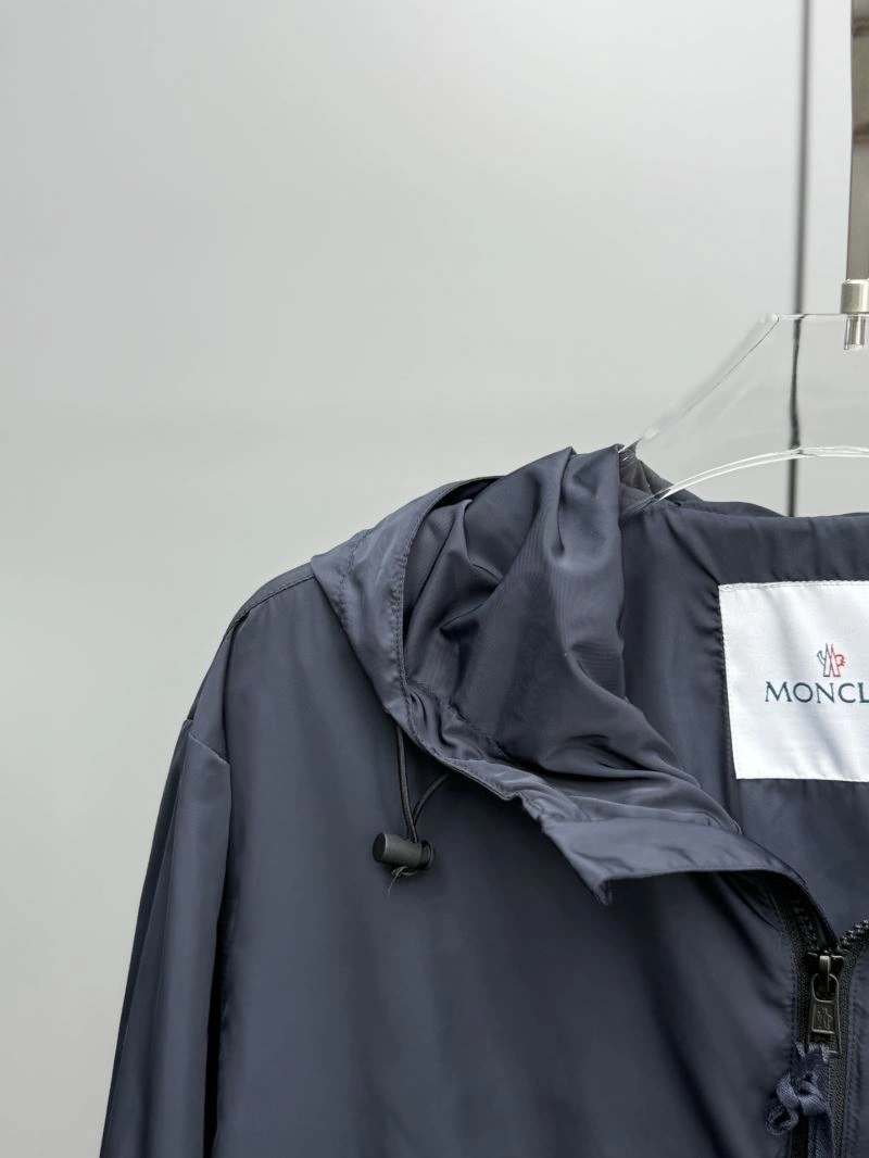 Versatile Moncler Outwear 143413