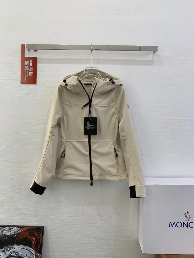 Moncler Outwear Unisex 143404