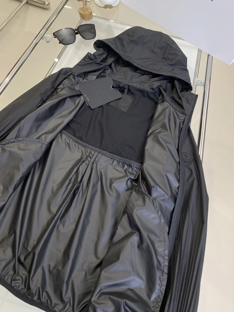 Moncler Outwear FlexibleFit 143400