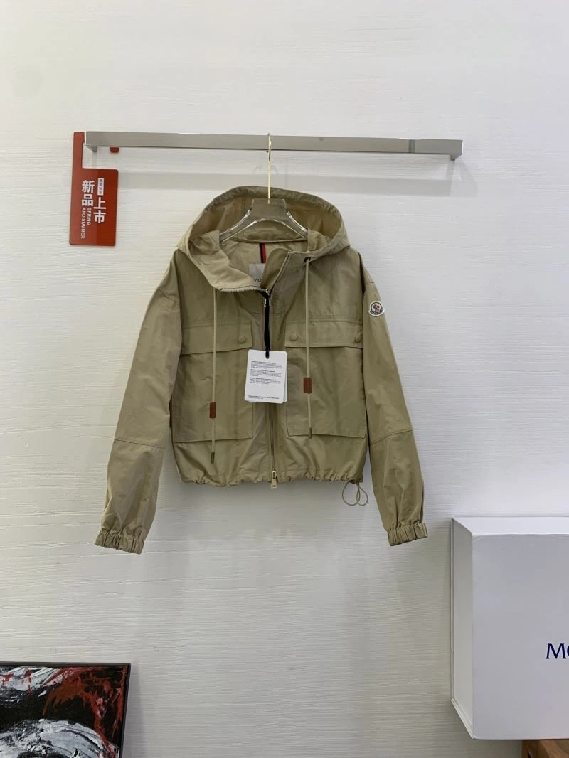 WrinkleFree Moncler Outwear 143396