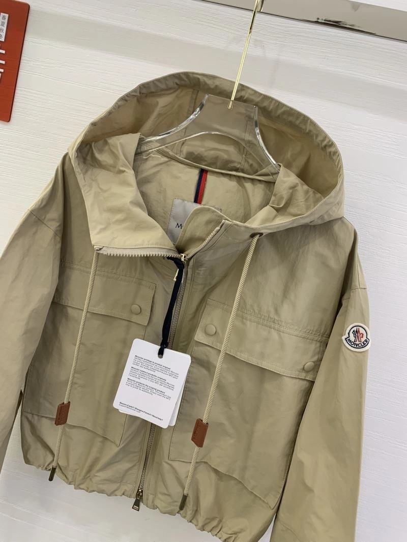 WrinkleFree Moncler Outwear 143396