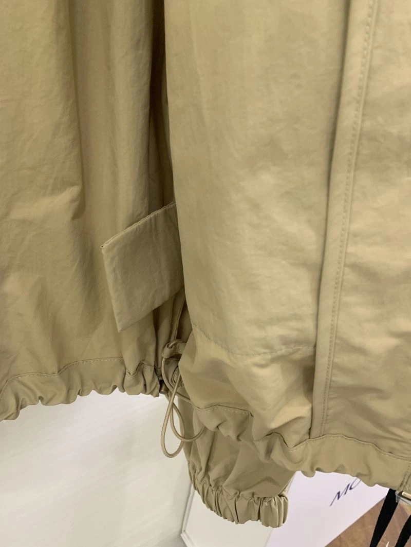 WrinkleFree Moncler Outwear 143396