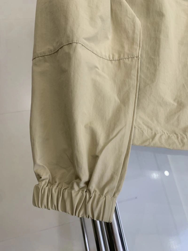 Trendsetting Moncler Outwear 143388