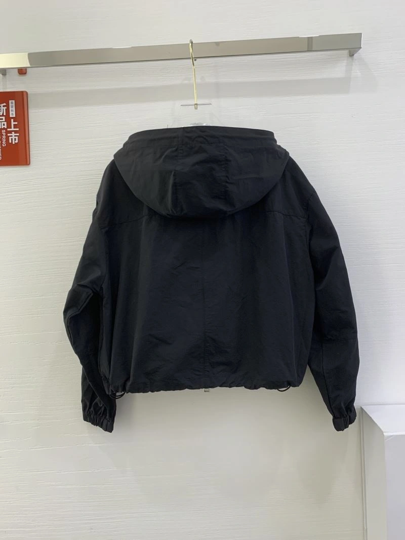 Moncler Outwear Breathable 143387