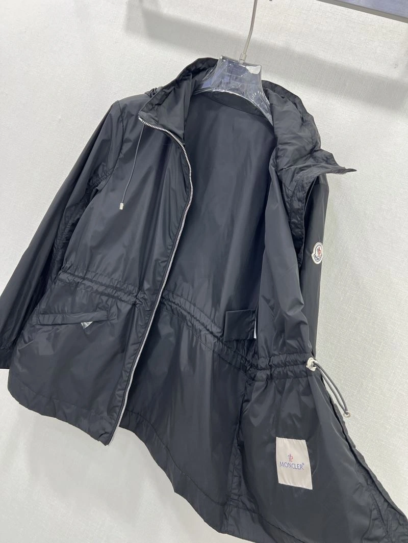 Moncler Outwear WrinkleFree 143374