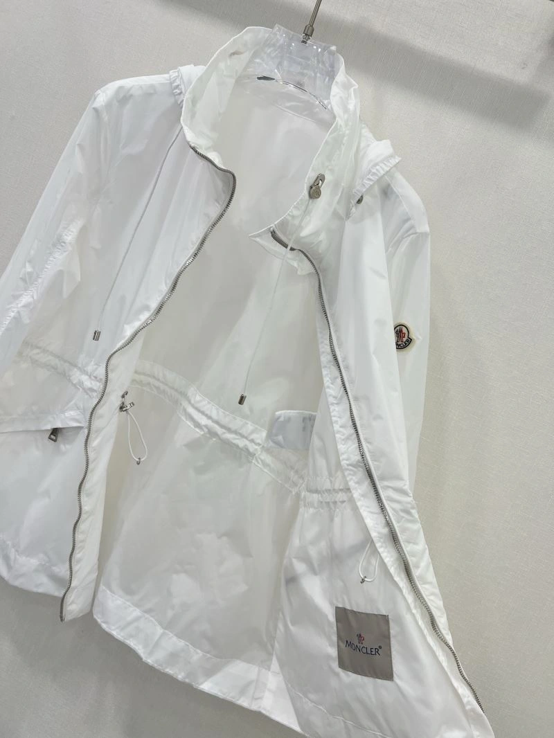 GoodFit Moncler Outwear 143369