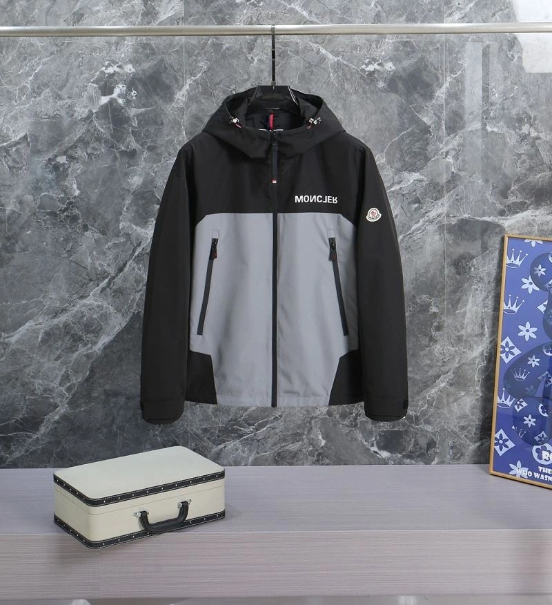 Trendy Moncler Outwear 143394