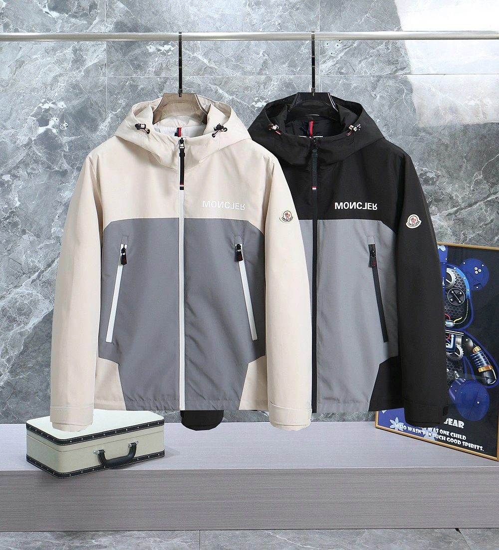 Trendy Moncler Outwear 143394