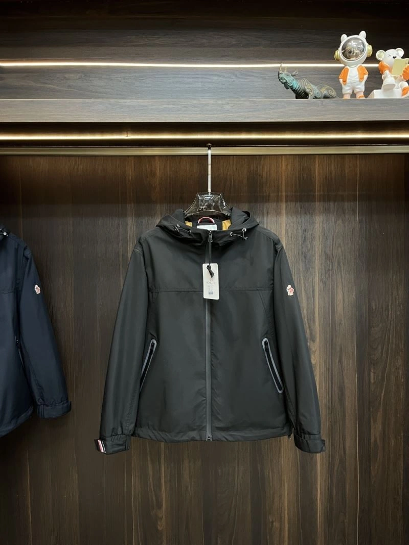 Moncler Outwear RelaxedFit 143375