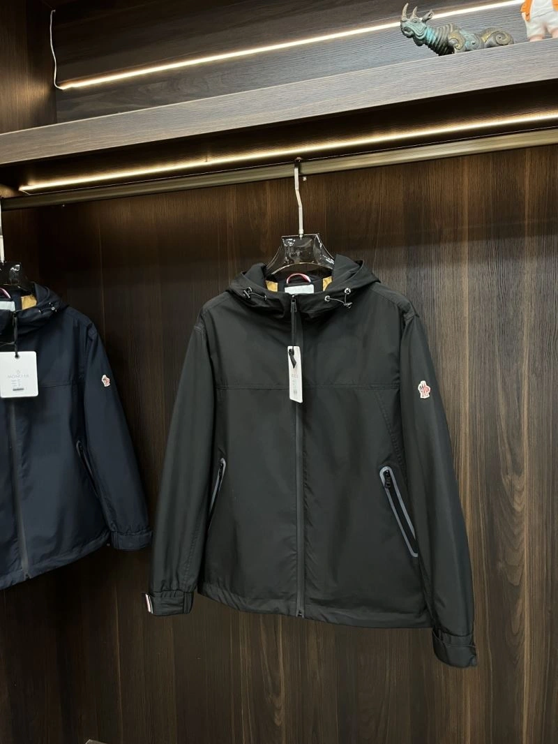 Moncler Outwear RelaxedFit 143375