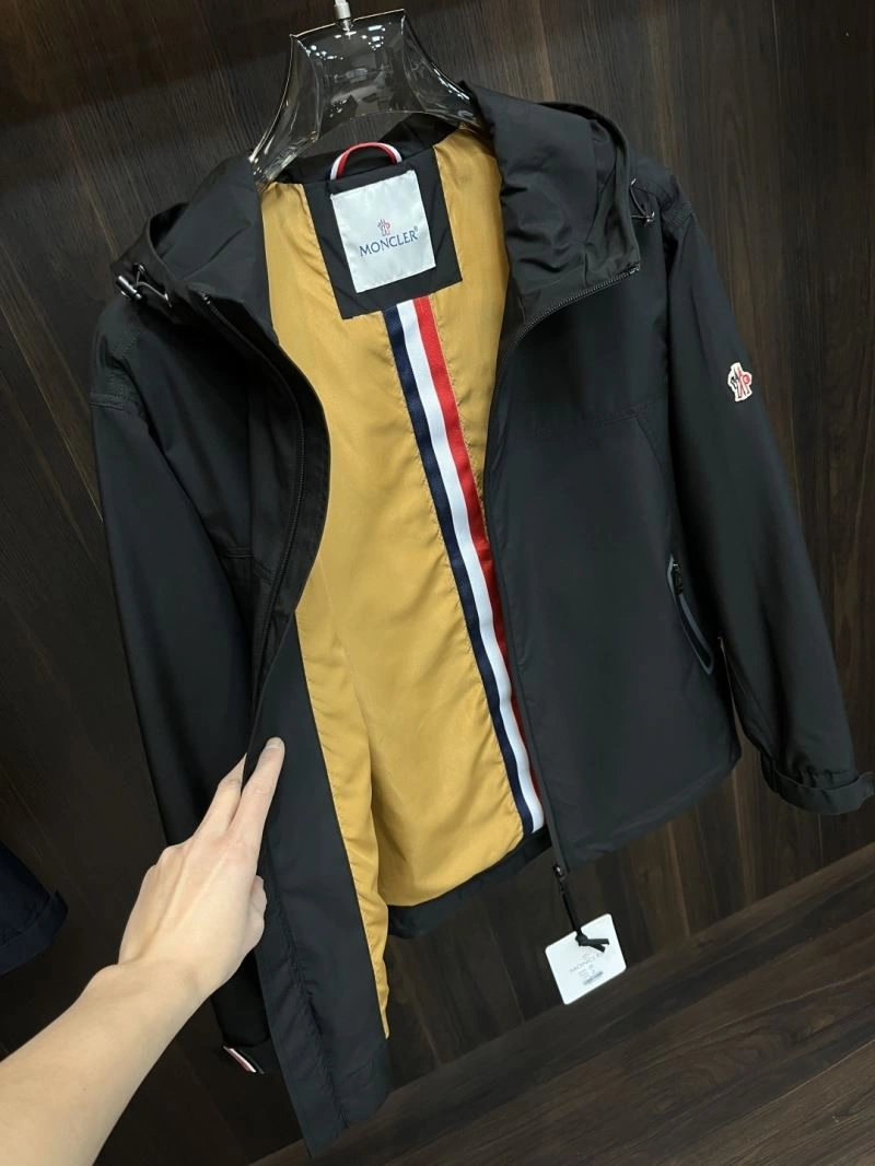 Moncler Outwear RelaxedFit 143375