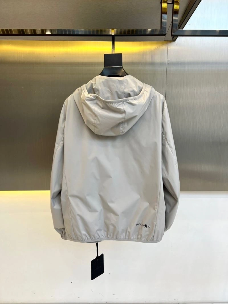 Casual Moncler Outwear 143363