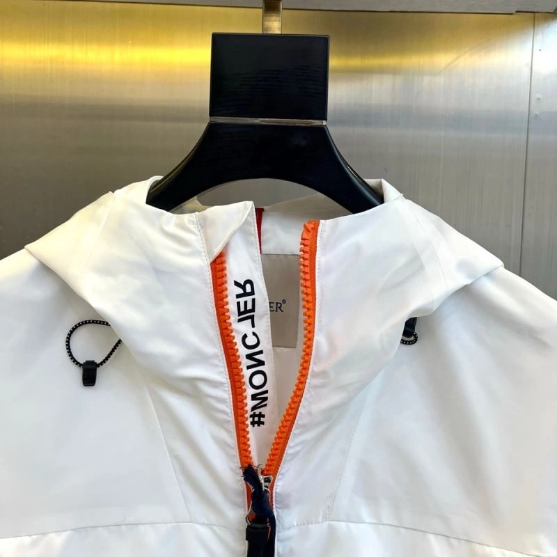 GoodFit Moncler Outwear 143366