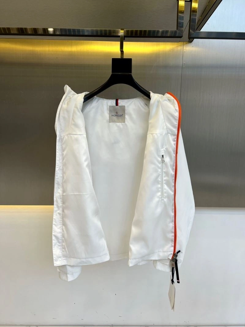 GoodFit Moncler Outwear 143366