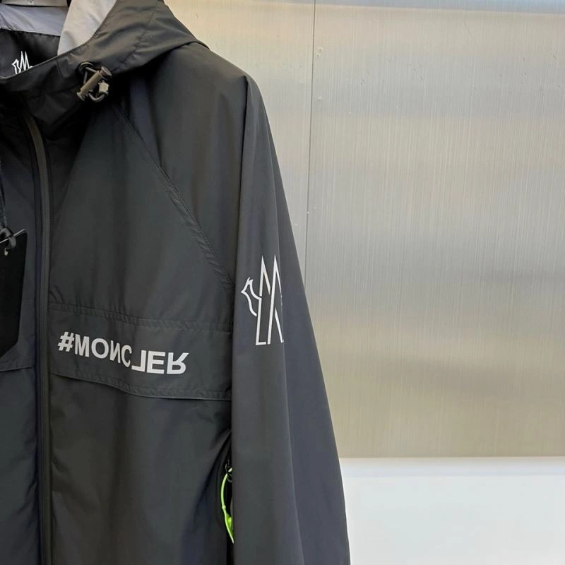 UrbanChic Moncler Outwear 143370
