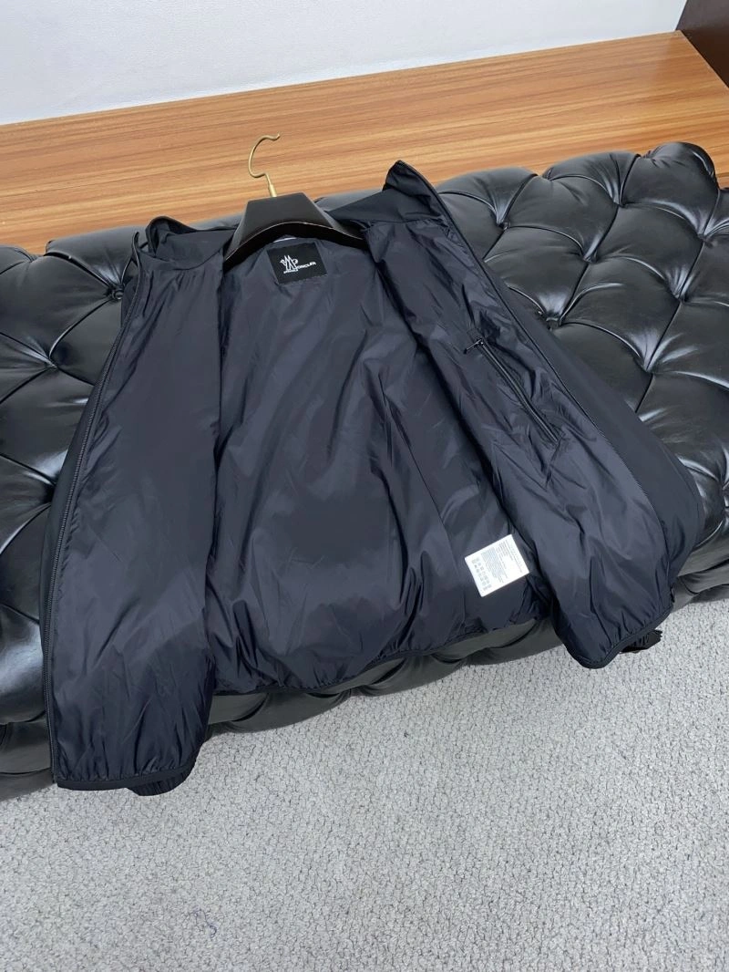 Moncler Outwear Premium 143376