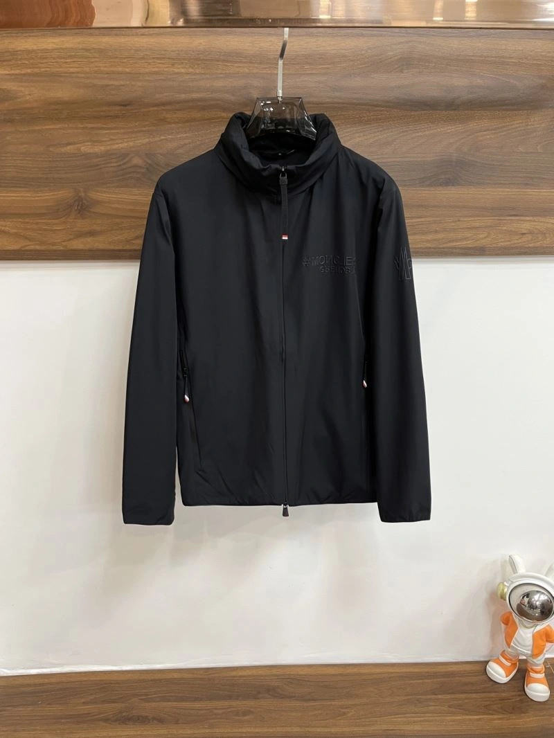 Durable Moncler Outwear 143393