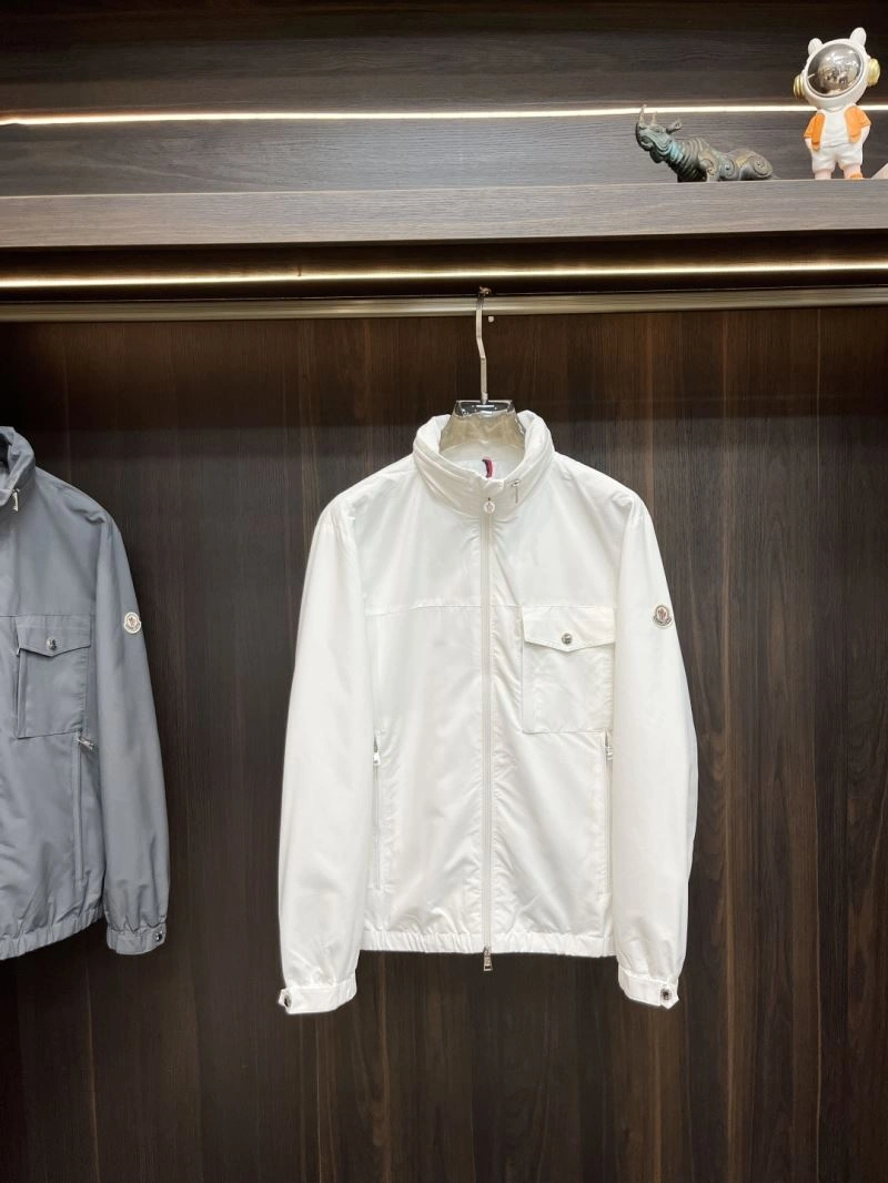 Popular Moncler Outwear 143368