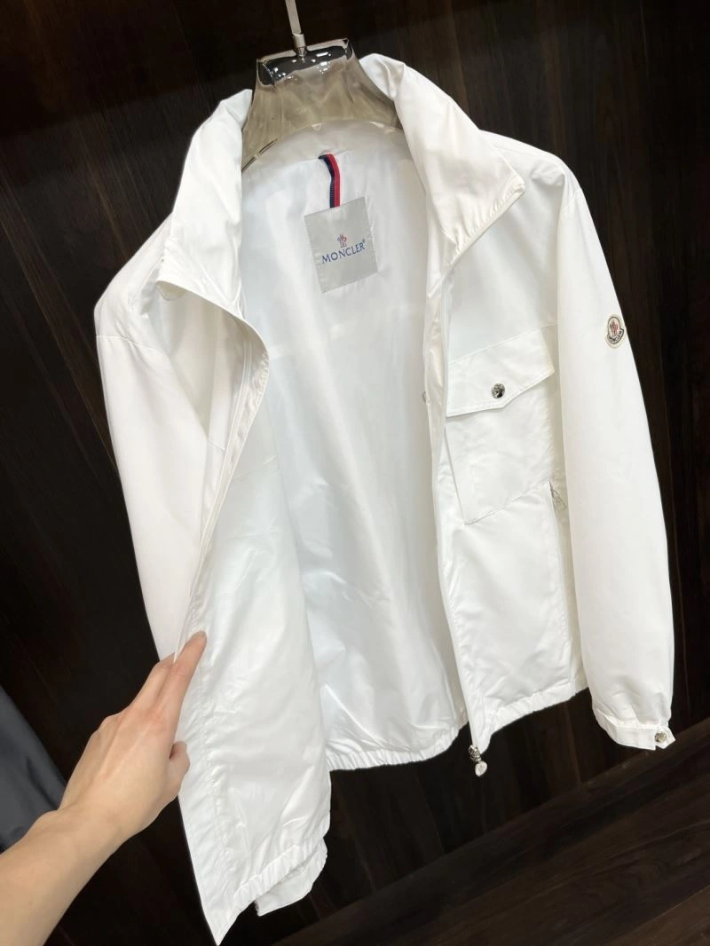 Popular Moncler Outwear 143368