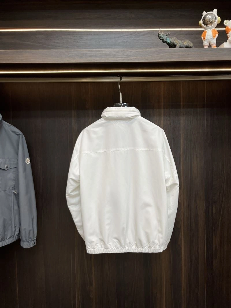 Popular Moncler Outwear 143368