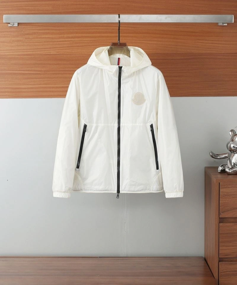 Moncler Outwear Breathable 143355