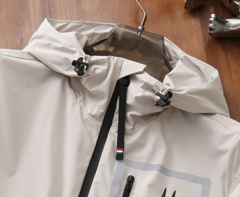 Reliable Moncler Outwear 143356