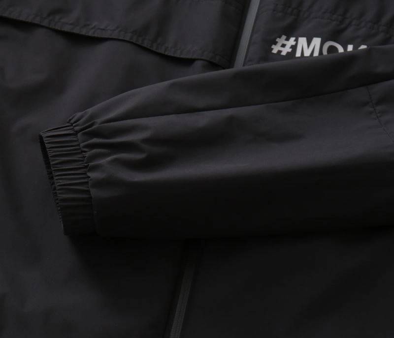TechFriendly Moncler Outwear 143353