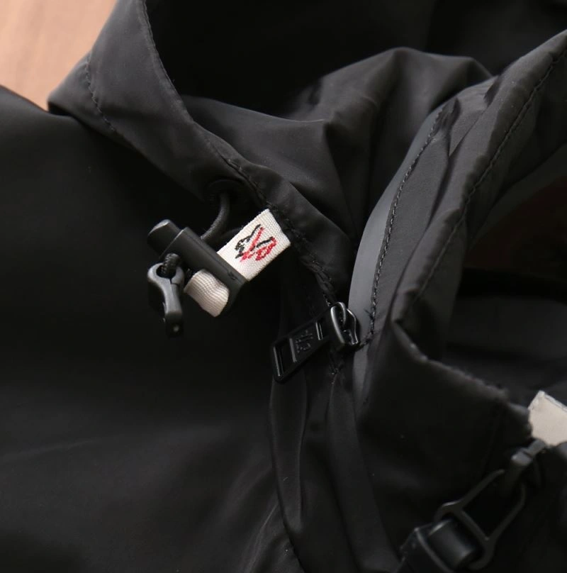 Efficient Moncler Outwear 143348