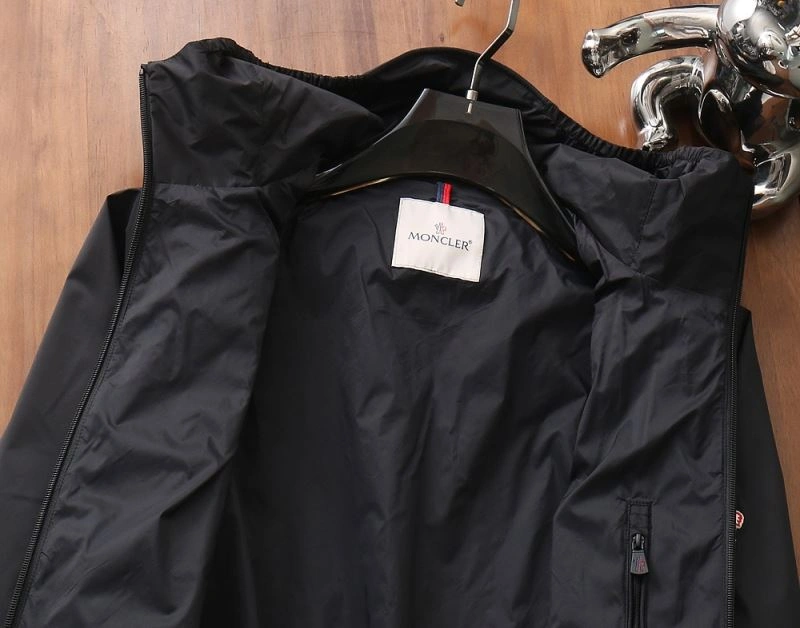 Moncler Outwear RelaxedFit 143350