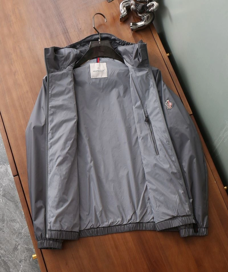 BestValue Moncler Outwear 143337