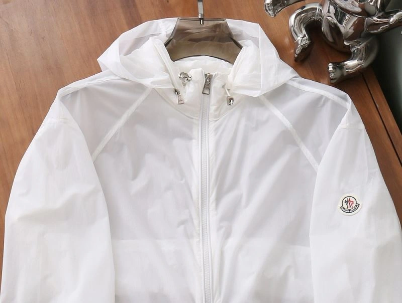 Moncler Outwear Unique 143351