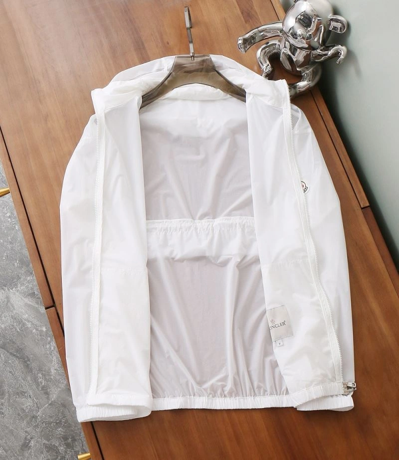 Moncler Outwear Unique 143351