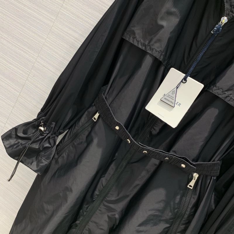 Moncler Outwear Neat 143338