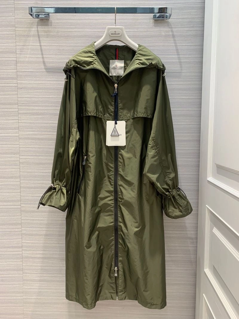 Packable Moncler Outwear 143334