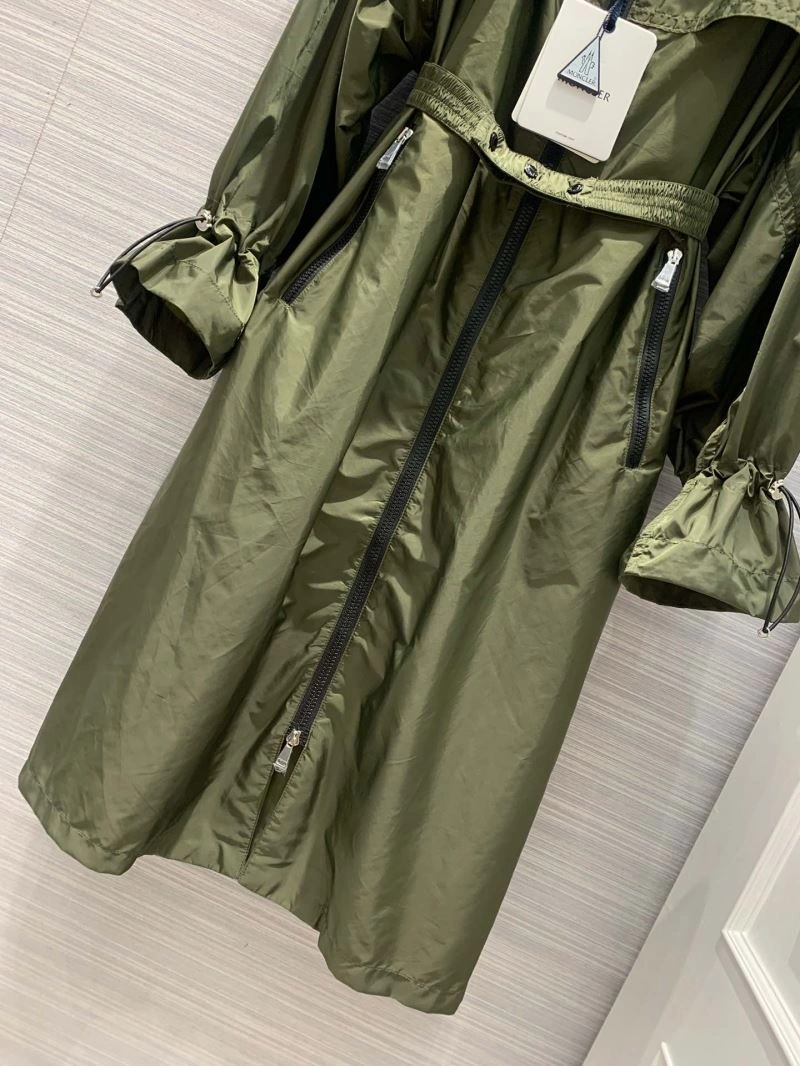 Packable Moncler Outwear 143334