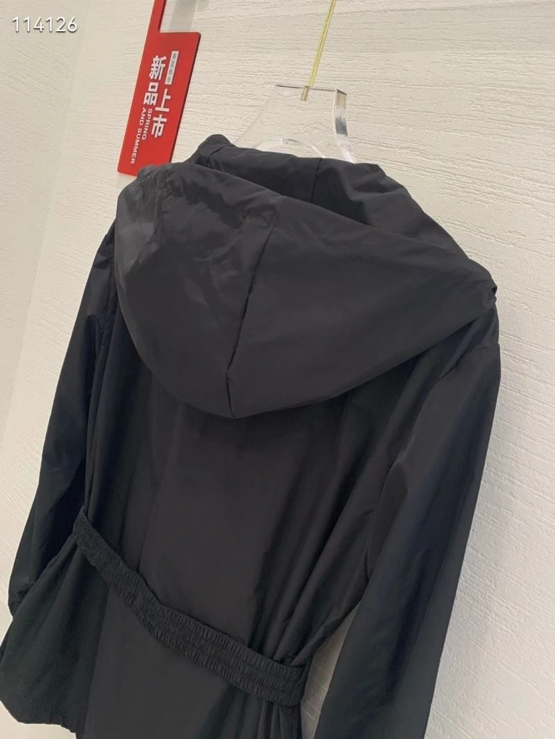 Moncler Outwear GoAnywhere 143347