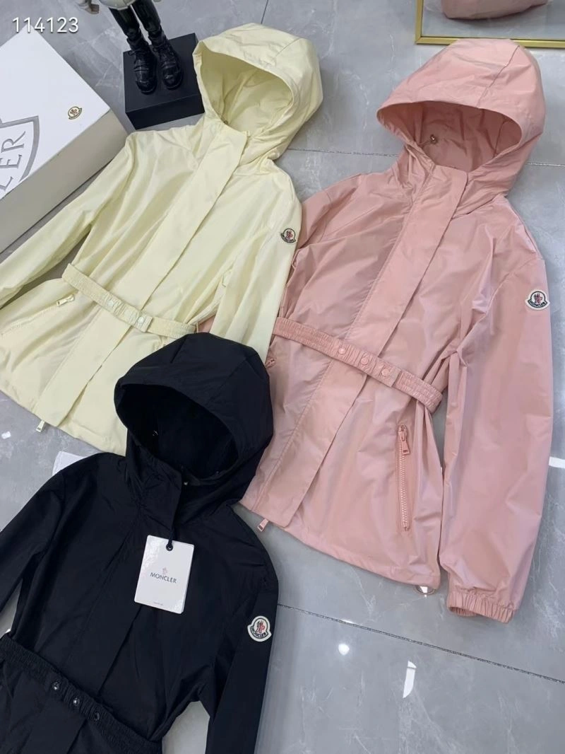 Moncler Outwear GoAnywhere 143347